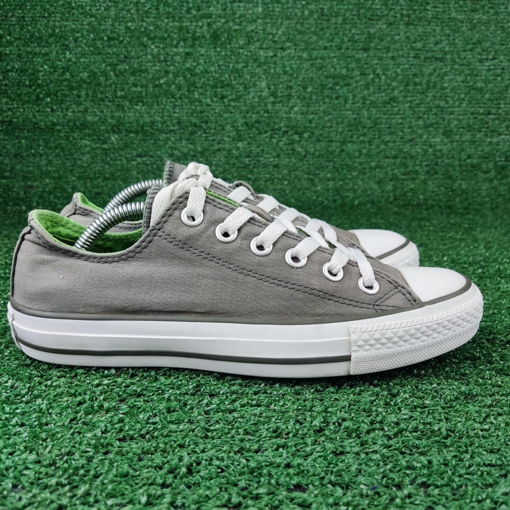 Converse Sneakers Womens 7 Gray Chuck Taylor All Star Low Top 515693F Canvas